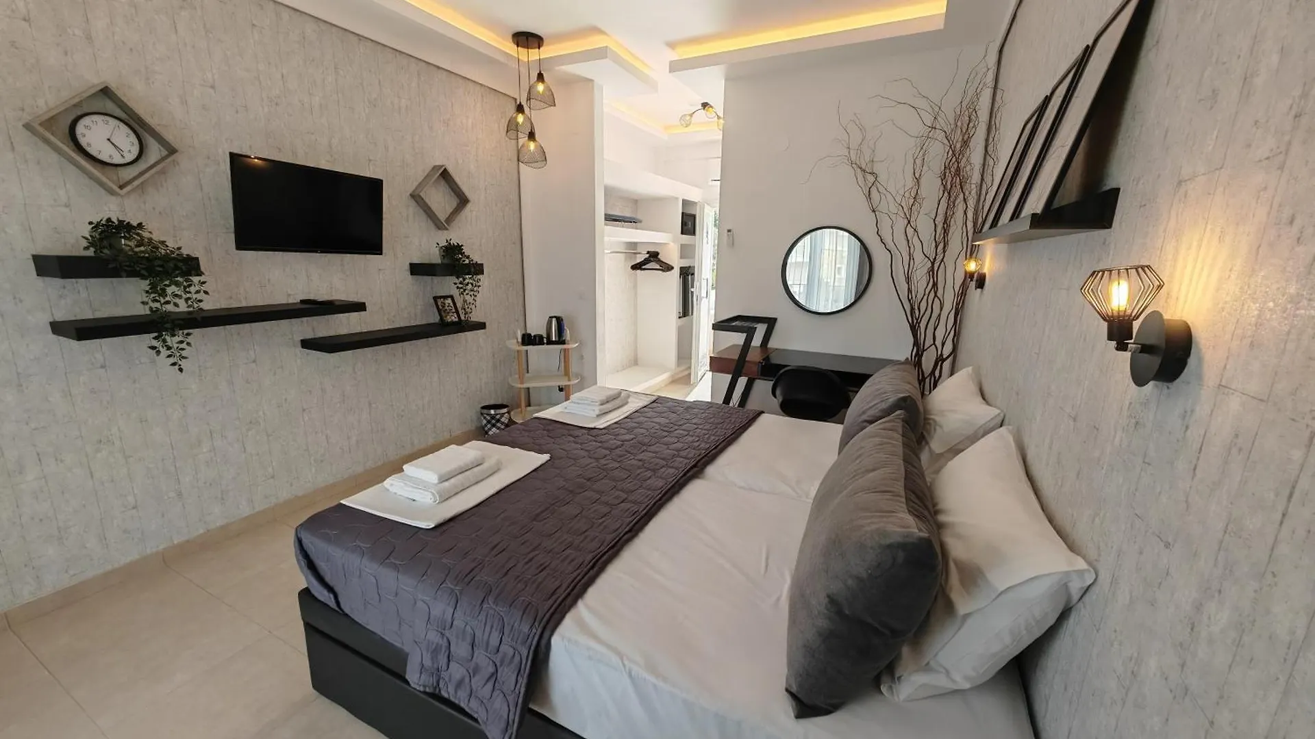 Hotel Valerios Kriopigi 3*,