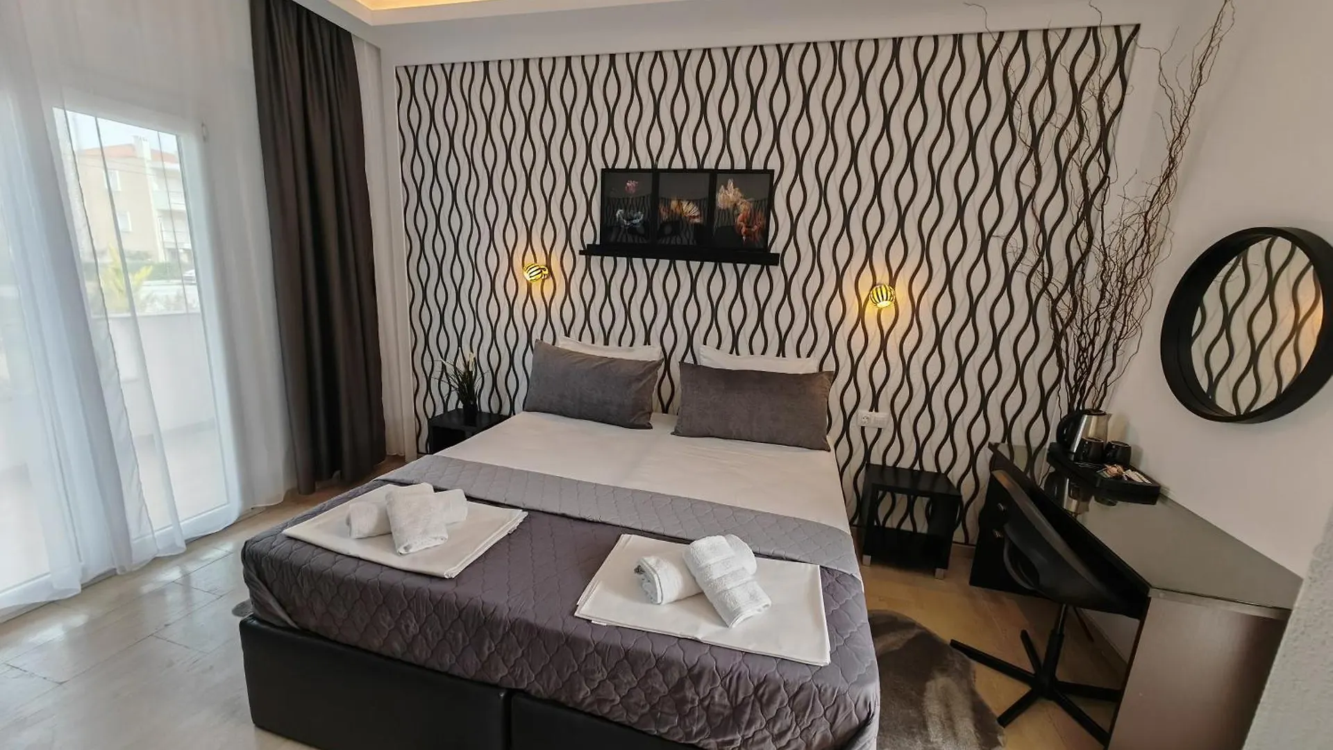 Hotel Valerios Kriopigi