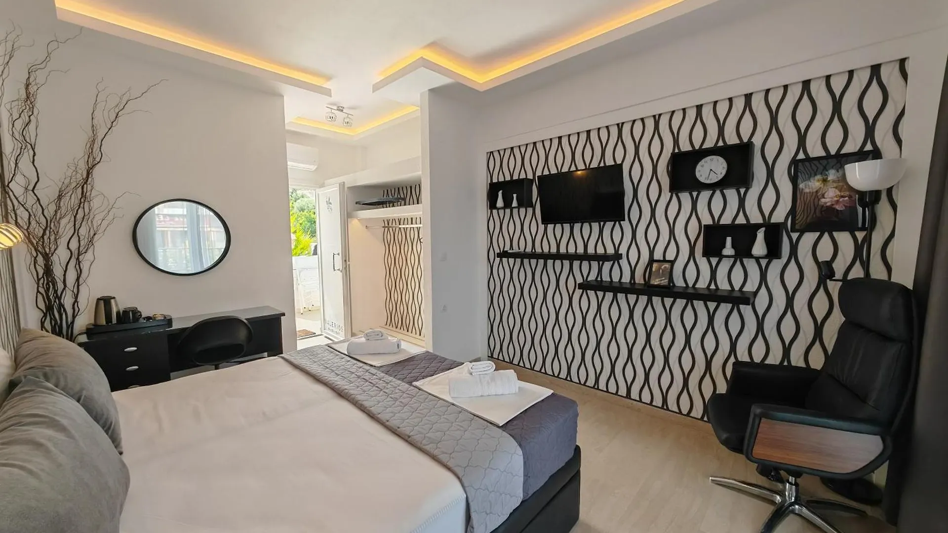 Hotel Valerios Kriopigi